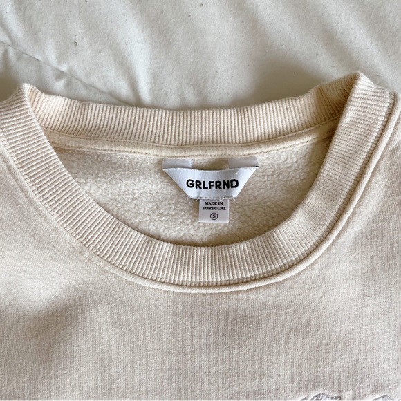 Cream GRLFRND Crewneck - Picture 3 of 3